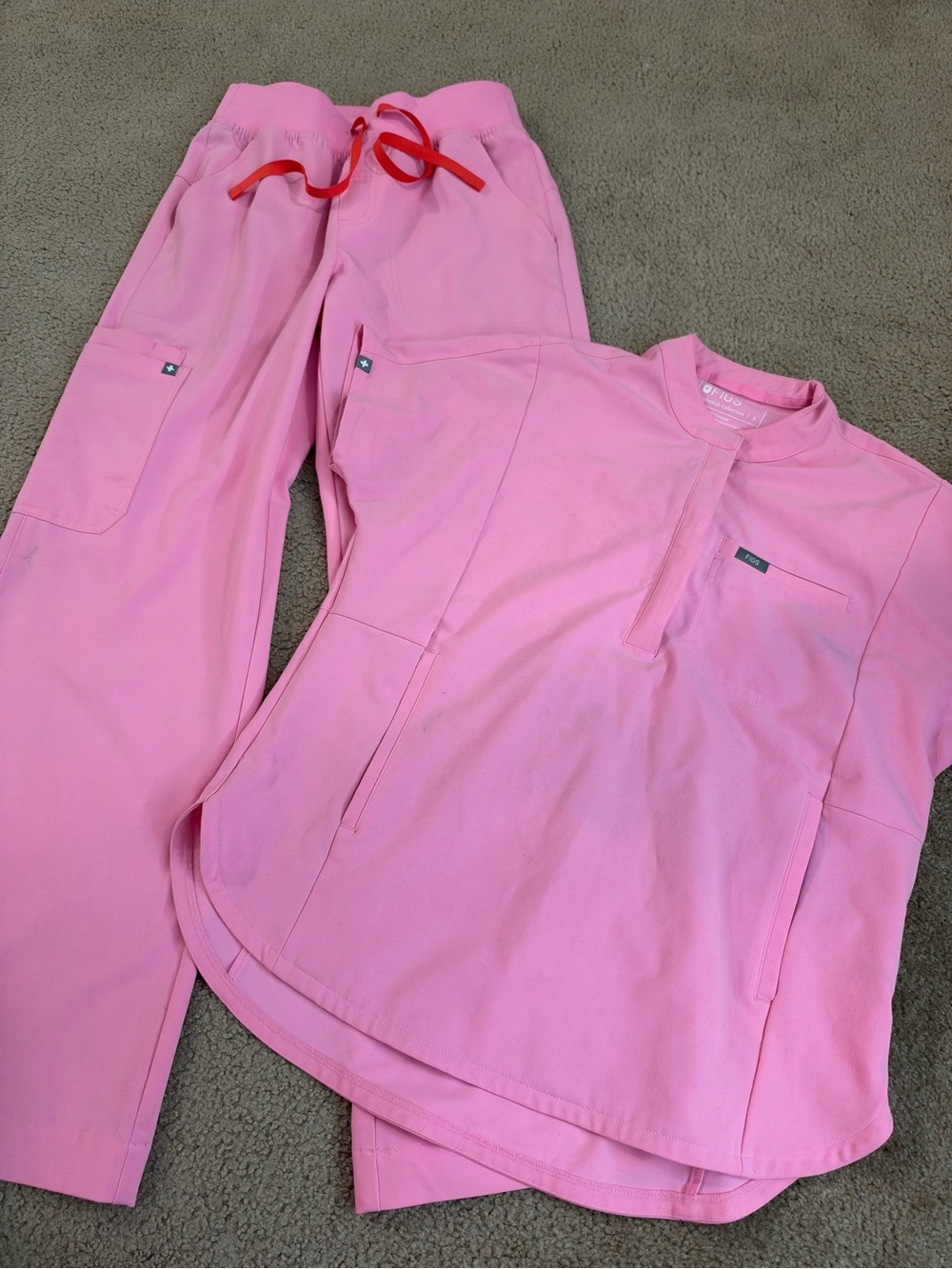 Figs Sunrise Pink Set